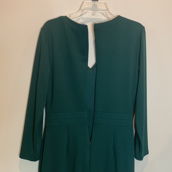 BELLE…BADGLEY MISCHKA green knit dress - Picture 4 of 8